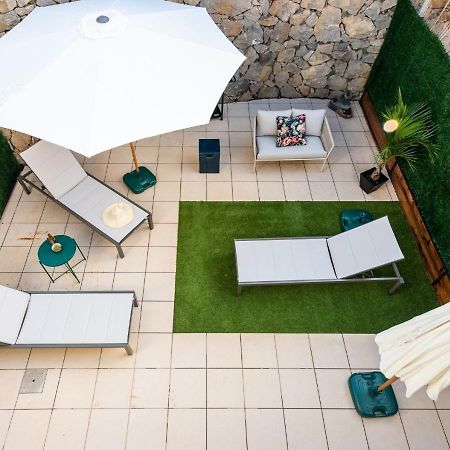 Вилла Family House With Patio And Communal Pool Санта-Урсула Экстерьер фото
