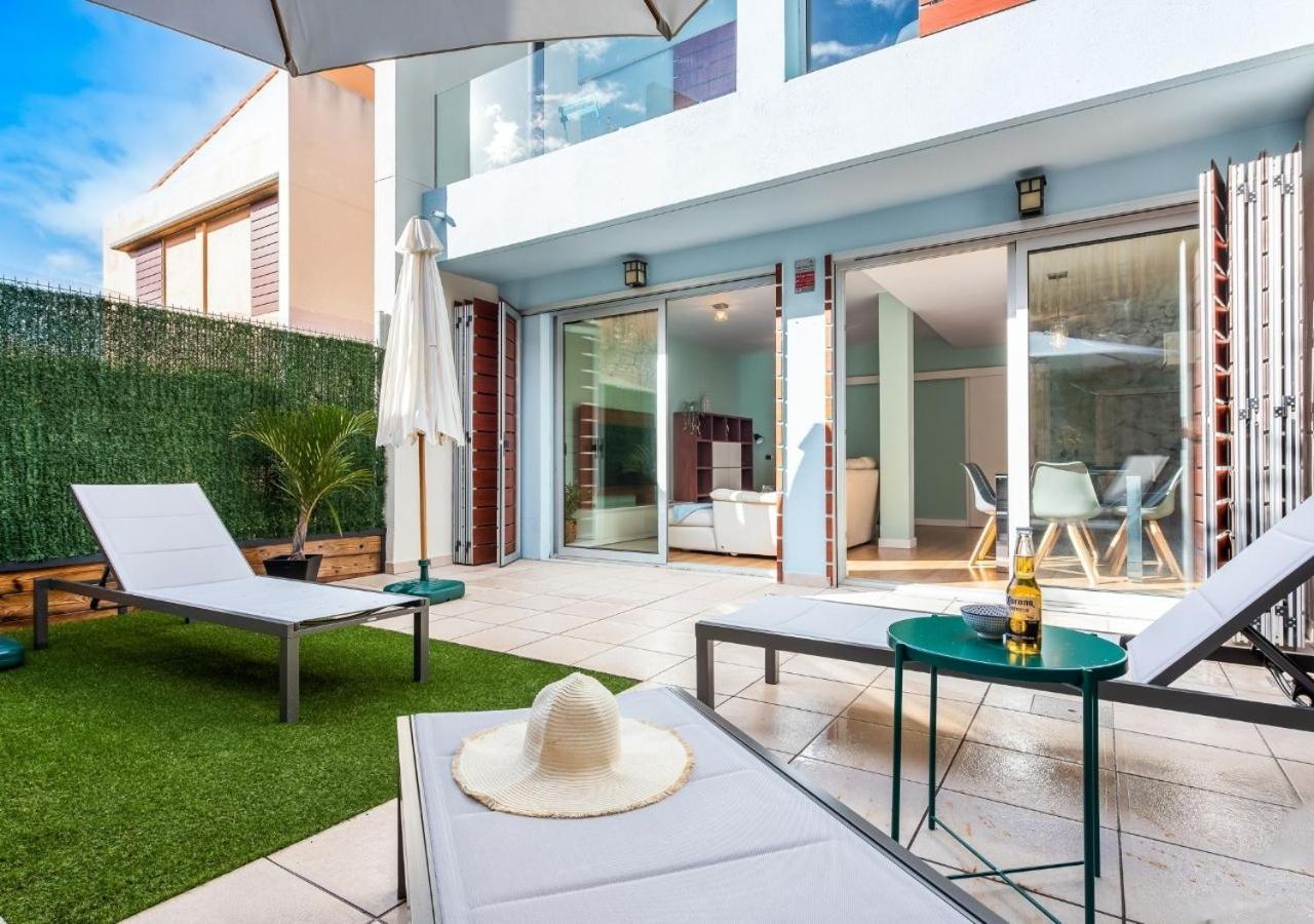 Вилла Family House With Patio And Communal Pool Санта-Урсула Экстерьер фото