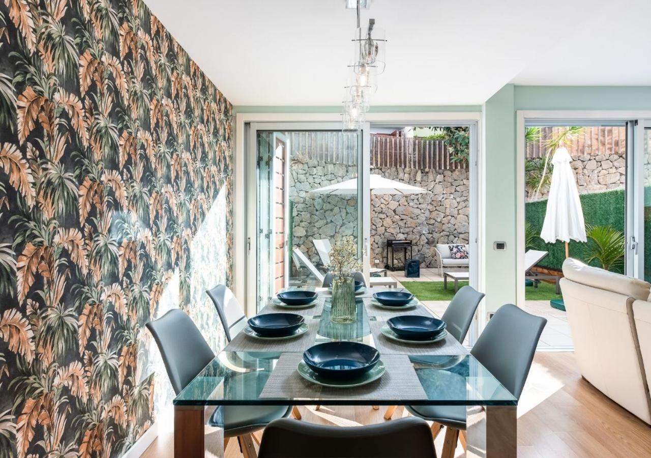 Вилла Family House With Patio And Communal Pool Санта-Урсула Экстерьер фото