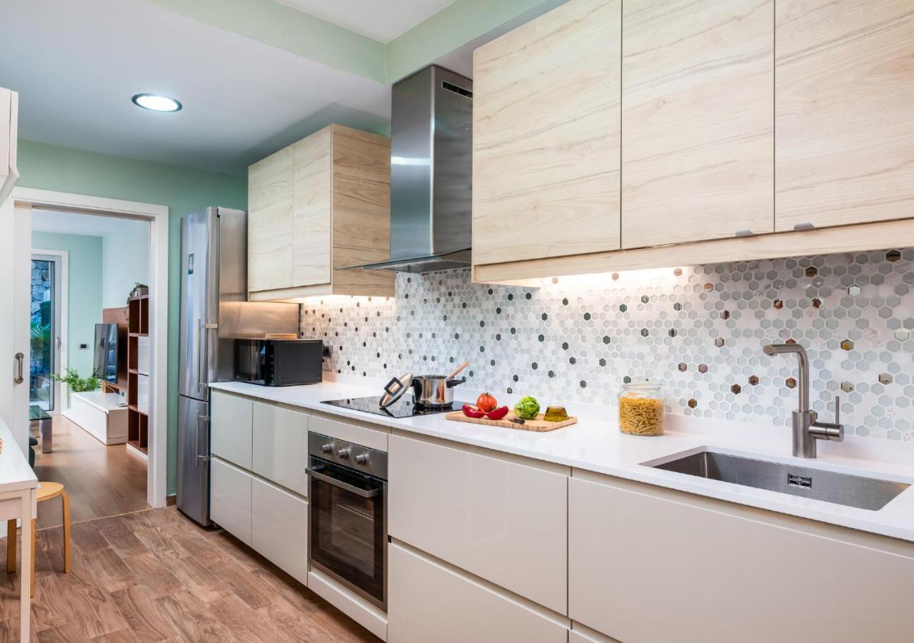 Вилла Family House With Patio And Communal Pool Санта-Урсула Экстерьер фото